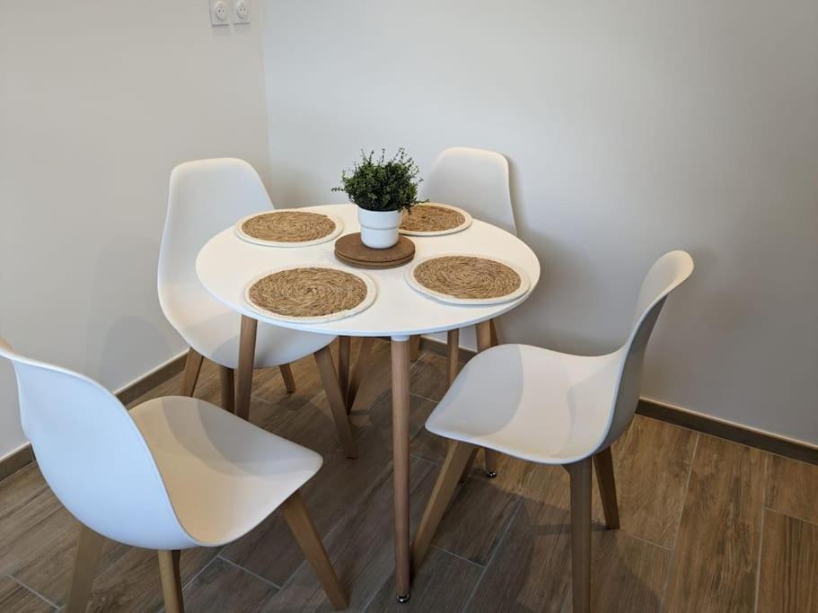 Magnifique Appartement Entierement Renove Au Pied Des Pistes Metabief Luaran gambar